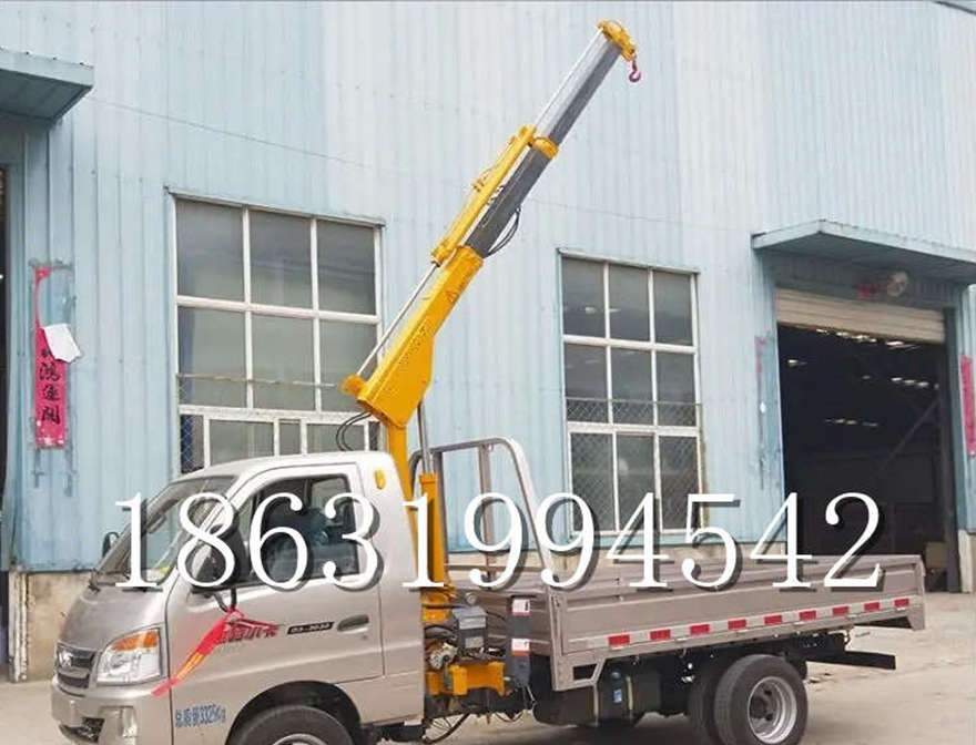 嘉祥县随车吊机小型12V24V1吨随车吊 多功能液压伸缩吊多少钱悬臂吊机1吨电动吊机随车吊机